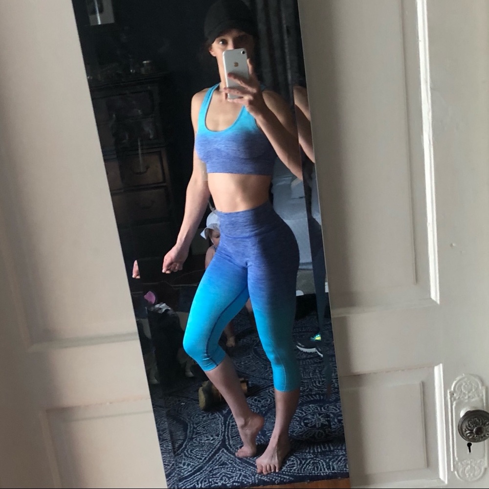 Sports bra and capris set
